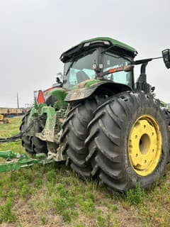 Image of John Deere 8R 410 equipment image 4
