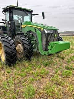 Image of John Deere 8R 410 Primary image