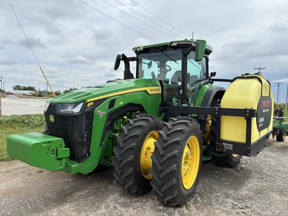 Image of John Deere 8R 410 equipment image 2