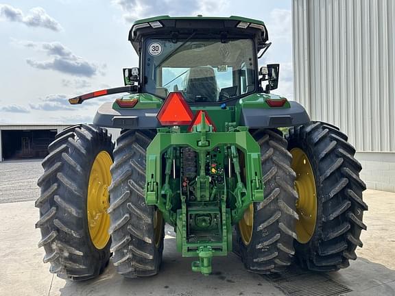 Image of John Deere 8R 410 equipment image 3