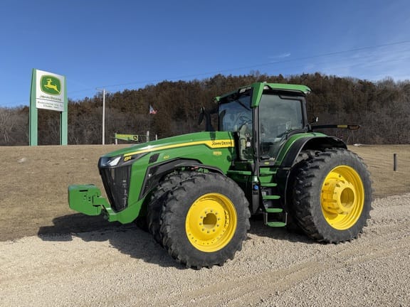 2025 John Deere 8R 410 Equipment Image0