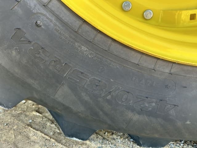 Image of John Deere 8R 410 equipment image 4