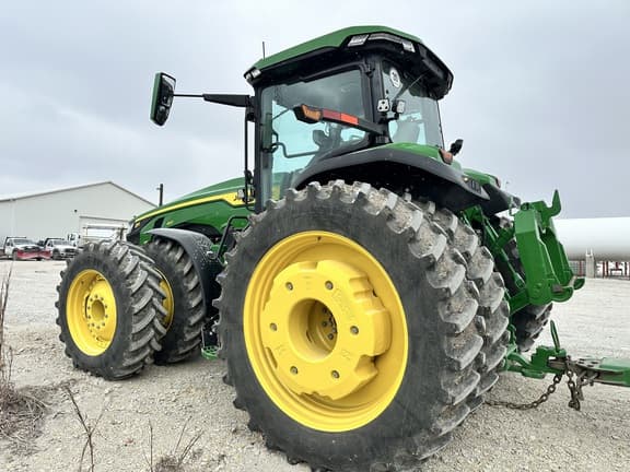 Image of John Deere 8R 410 equipment image 2