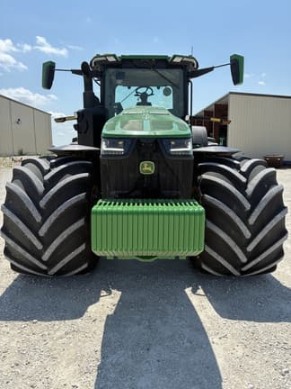 Image of John Deere 8R 410 equipment image 4
