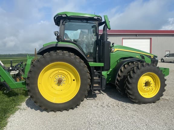 Image of John Deere 8R 410 equipment image 3