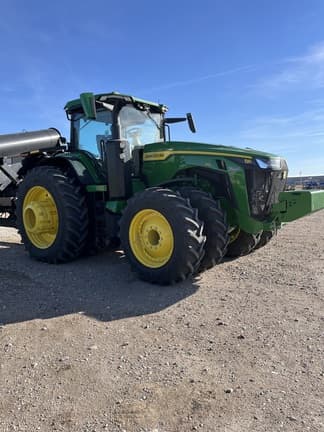 Image of John Deere 8R 410 equipment image 1