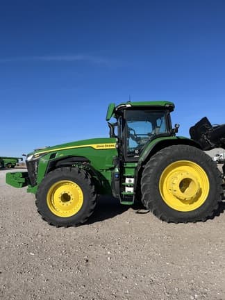 Image of John Deere 8R 410 equipment image 3