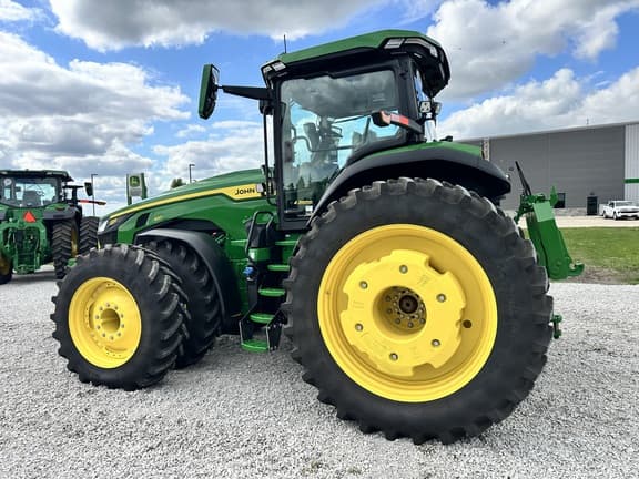Image of John Deere 8R 410 equipment image 3
