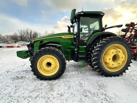 Image of John Deere 8R 410 equipment image 1