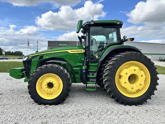 Image of John Deere 8R 410 equipment image 2