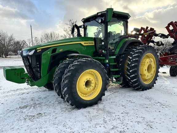 Image of John Deere 8R 410 Primary image