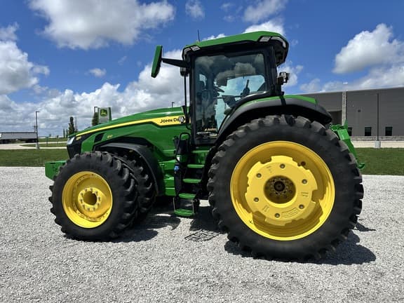 Image of John Deere 8R 410 equipment image 2