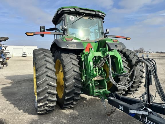 Image of John Deere 8R 410 equipment image 4