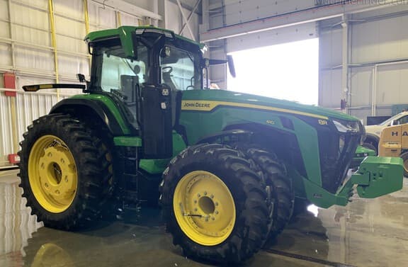 Image of John Deere 8R 410 Primary image