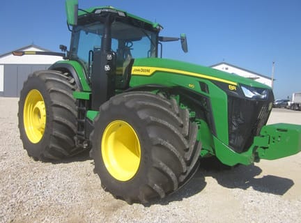 2025 John Deere 8R 410 Equipment Image0