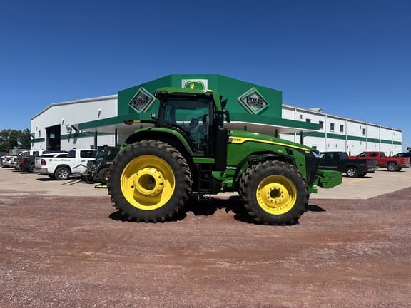 Image of John Deere 8R 410 equipment image 1