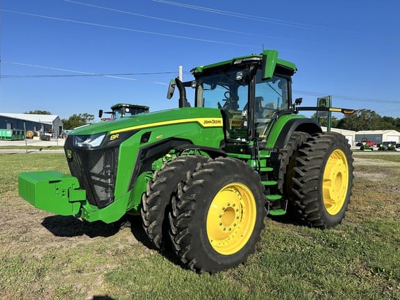 2025 John Deere 8R 410 Equipment Image0