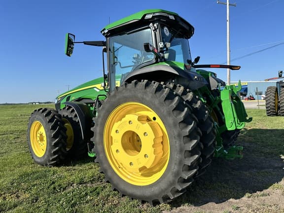 Image of John Deere 8R 410 equipment image 3