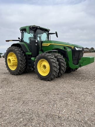 Image of John Deere 8R 410 Primary image