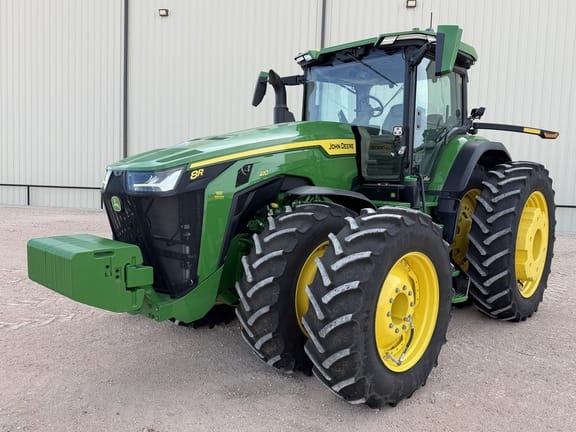 2025 John Deere 8R 410 Equipment Image0