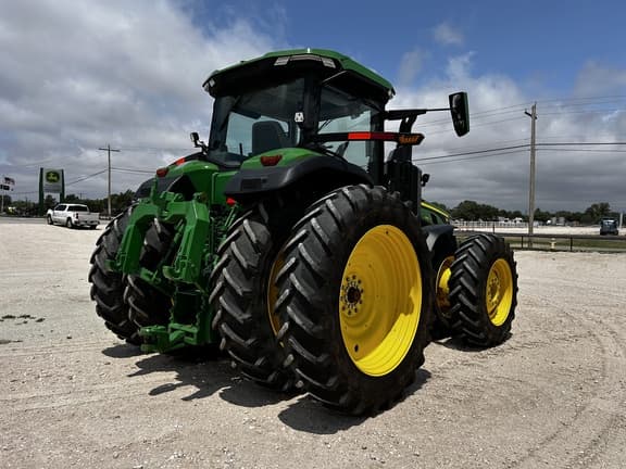 Image of John Deere 8R 410 equipment image 4