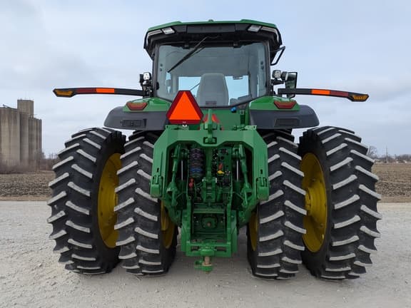 Image of John Deere 8R 410 equipment image 4