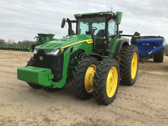 2025 John Deere 8R 410 Equipment Image0