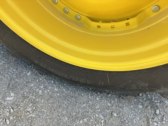Image of John Deere 8R 410 equipment image 4