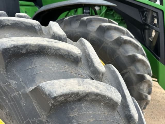 Image of John Deere 8R 410 equipment image 3