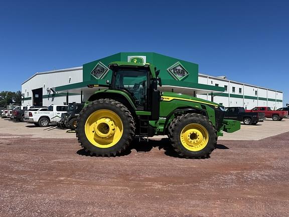 Image of John Deere 8R 410 equipment image 2