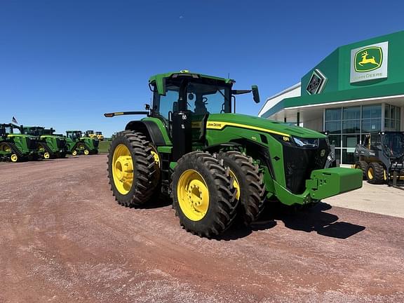 Image of John Deere 8R 410 equipment image 1