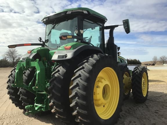 Image of John Deere 8R 410 equipment image 3