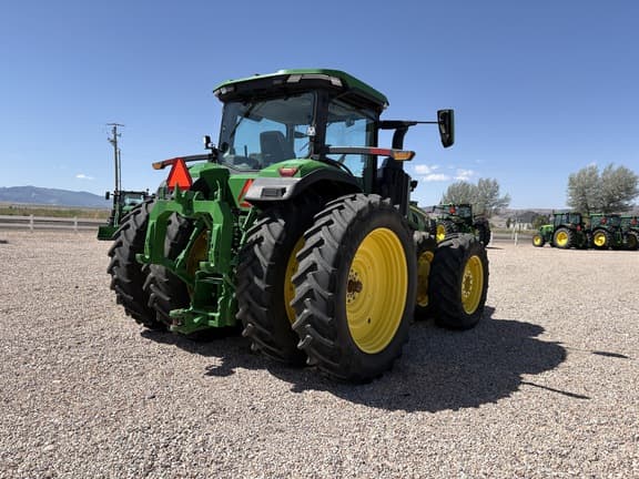 Image of John Deere 8R 410 equipment image 4