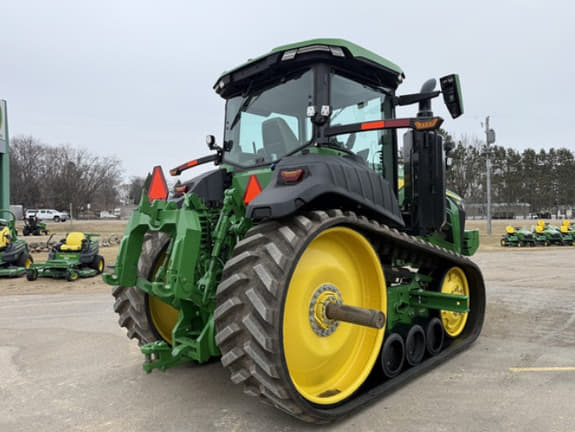 Image of John Deere 8RT 410 equipment image 1