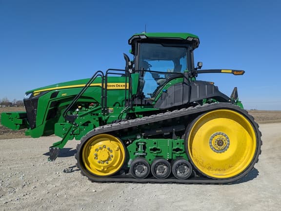 Image of John Deere 8RT 410 equipment image 1