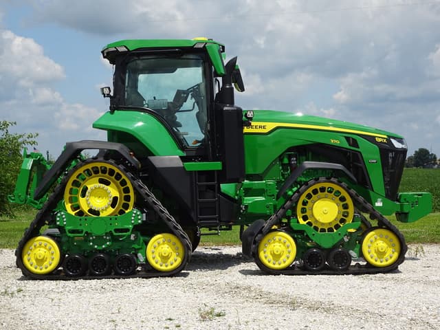 Image of John Deere 8RX 370 equipment image 4