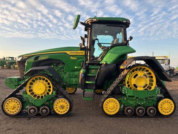 Image of John Deere 8RX 370 equipment image 1