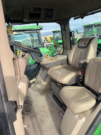Image of John Deere 8RX 370 equipment image 4