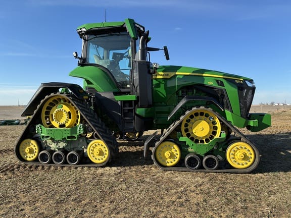 2025 John Deere 8RX 410 Equipment Image0