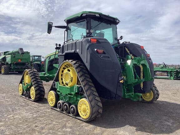 Image of John Deere 8RX 410 equipment image 2