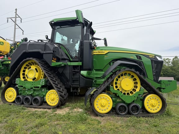 2025 John Deere 8RX 410 Equipment Image0