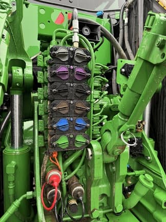 Image of John Deere 8RX 410 equipment image 2