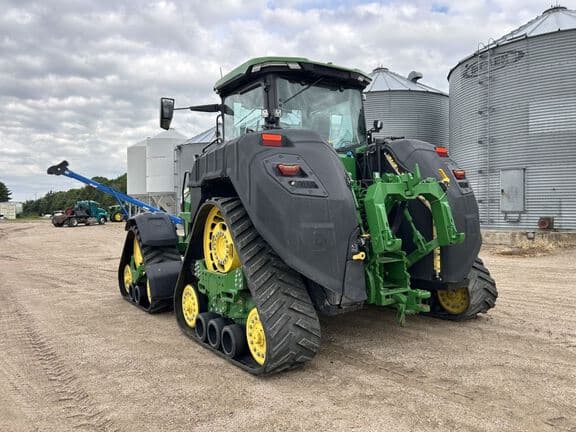Image of John Deere 8RX 410 equipment image 1