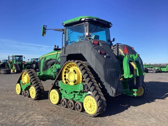 Image of John Deere 8RX 410 equipment image 2
