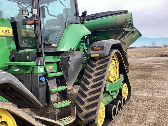 Image of John Deere 8RX 410 equipment image 2