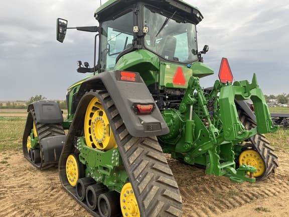 Image of John Deere 8RX 410 equipment image 2