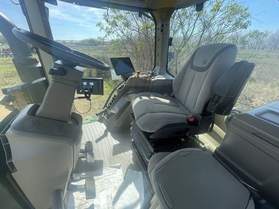 Image of John Deere 8RX 410 equipment image 4