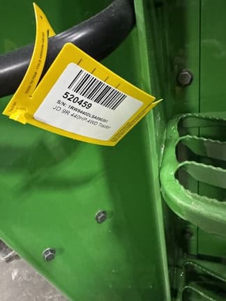 Image of John Deere 9R 440 equipment image 1