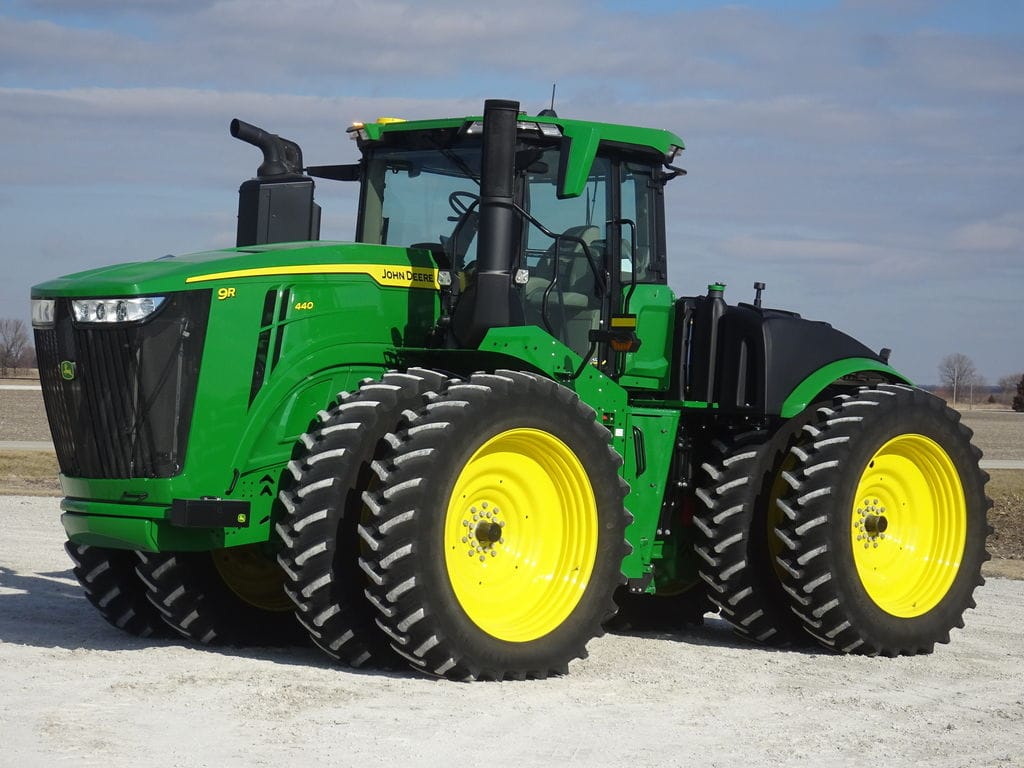 2025 John Deere 9R 440 Equipment Image0
