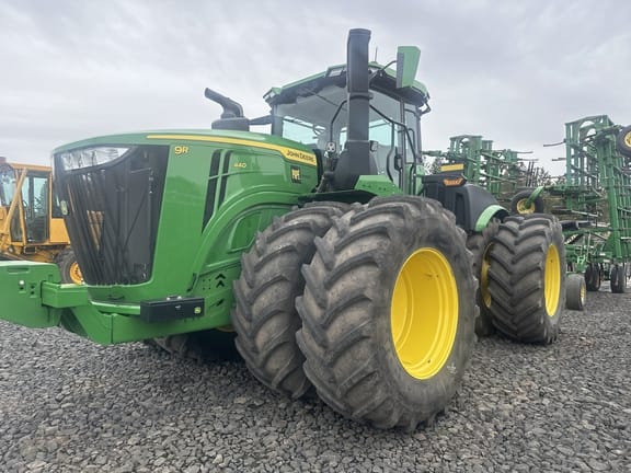 2025 John Deere 9R 440 Equipment Image0